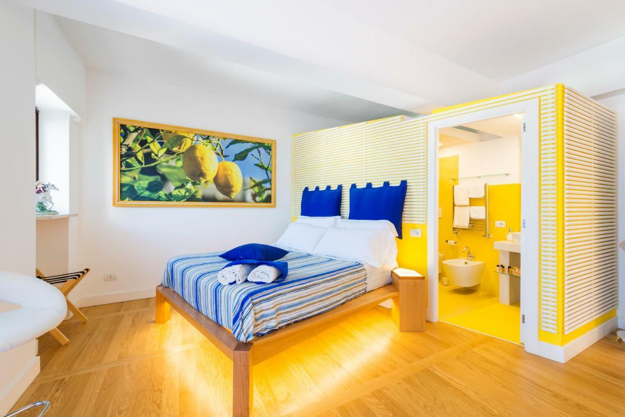 Luiselle Charming Accommodation Sorrento City Center Luaran gambar